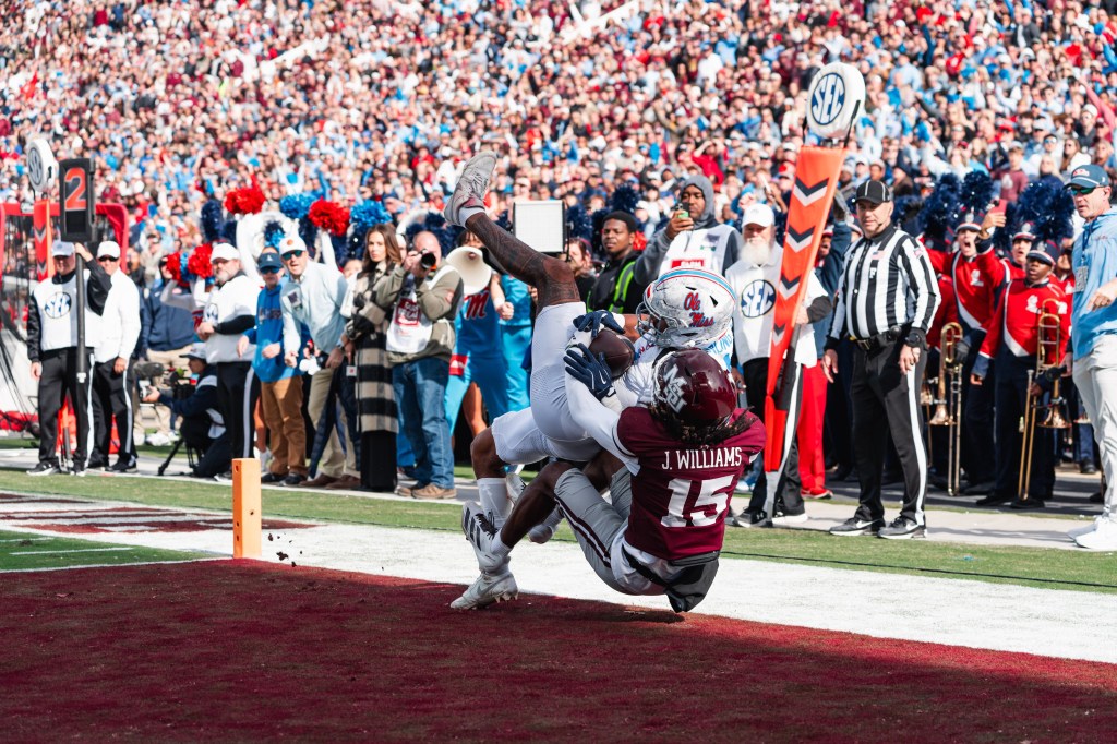 #7 Ole Miss takes down Mississippi State 38-19 to win the 2025 Egg Bowl