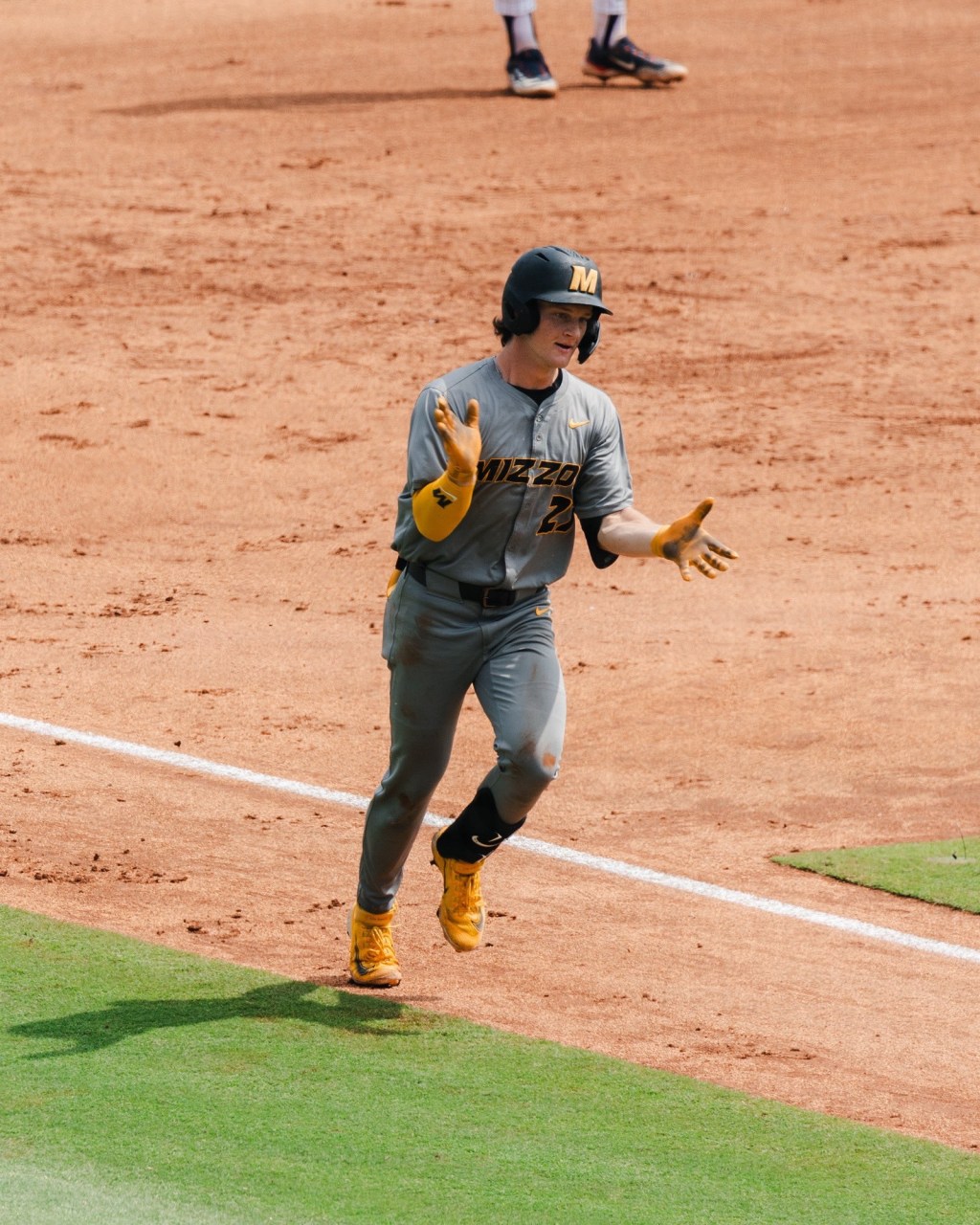 Missouri stuns Ole Miss 10-8, opening the Southeastern Conference Tournament with a massive statement win
